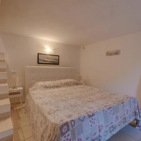Casa Stecchi