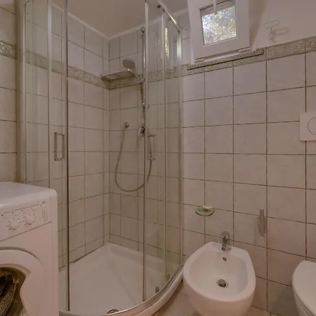 Casa Stecchi